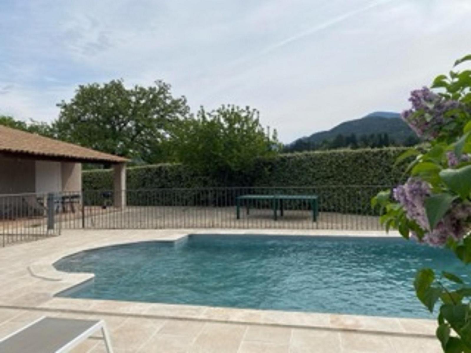 Villas De La Ferme Du Gros Noyer Malaucène Esterno foto
