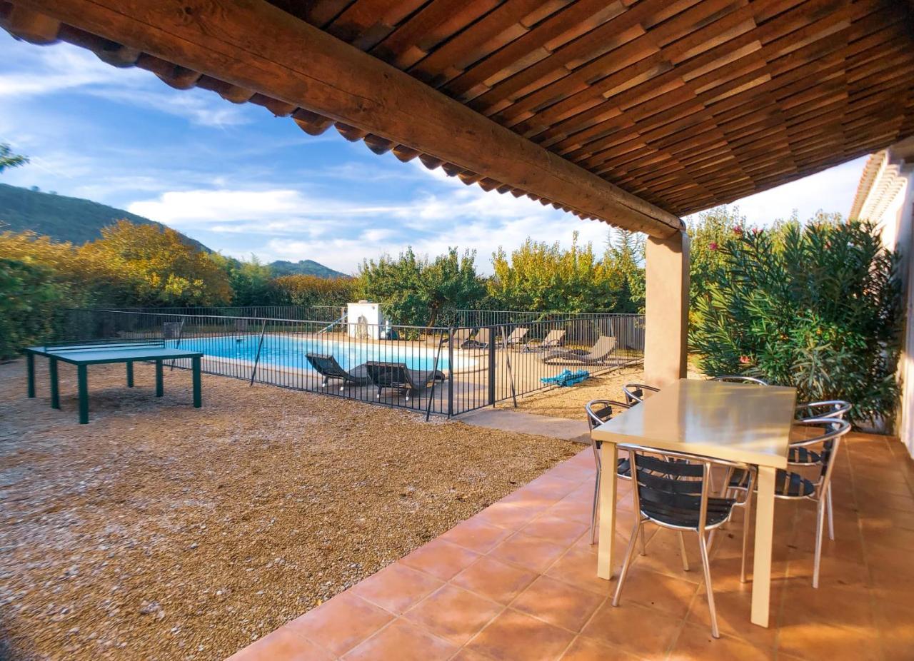 Villas De La Ferme Du Gros Noyer Malaucène Esterno foto